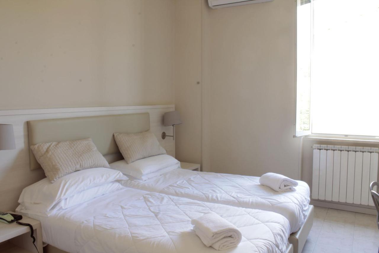 Hotel Delle Ortensie 퓨기 외부 사진