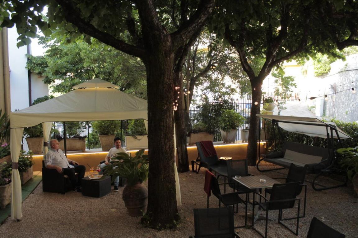 Hotel Delle Ortensie 퓨기 외부 사진