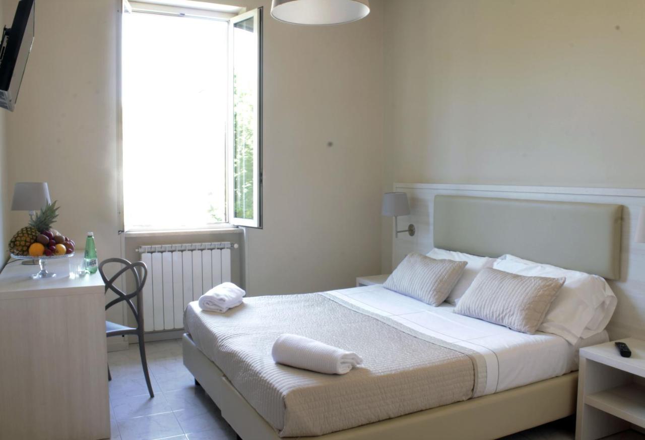 Hotel Delle Ortensie 퓨기 외부 사진