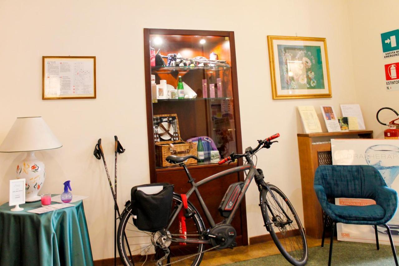 Hotel Delle Ortensie 퓨기 외부 사진