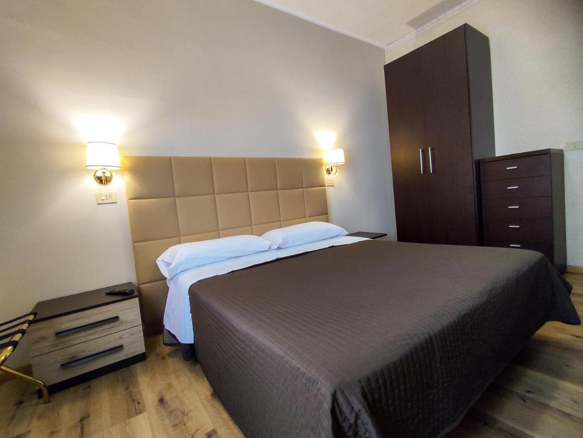 Hotel Delle Ortensie 퓨기 외부 사진