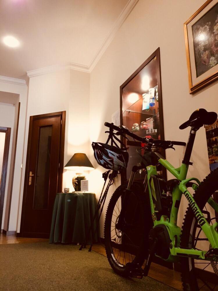 Hotel Delle Ortensie 퓨기 외부 사진